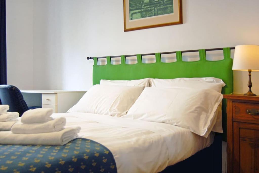 Near Colosseum By Varental 2Br + 1Sb โรม ภายนอก รูปภาพ