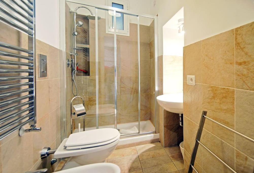 Near Colosseum By Varental 2Br + 1Sb โรม ภายนอก รูปภาพ
